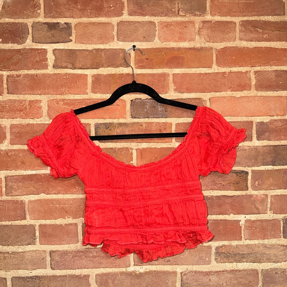 Red Off-Shoulder Smocked Crop Top Free People - Picture 3 of 6